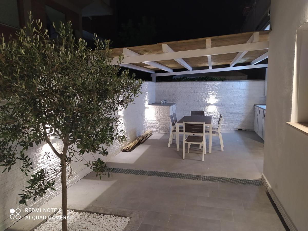 Perla Vacanza Santa Marinella Exterior foto
